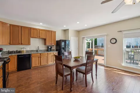 44254 Huron Ter, Ashburn, VA 20147 photo 11