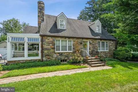 520 W Main St, Purcellville, VA 20132
