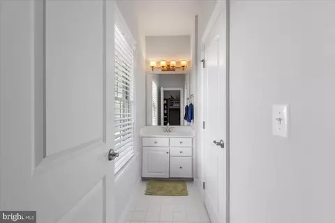 42646 Gold Thread Dr, Chantilly, VA 20152 photo 38