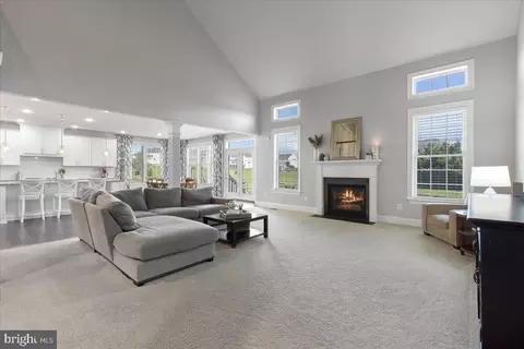 42646 Gold Thread Dr, Chantilly, VA 20152 photo 5