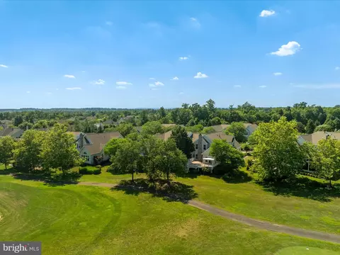 View/Area - 20148 Valhalla Sq, Ashburn, VA 20147 photo 10 of 18