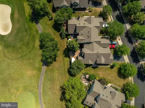 View/Area - 20148 Valhalla Sq, Ashburn, VA 20147 photo 1 of 18