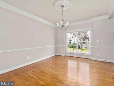 Other - 20148 Valhalla Sq, Ashburn, VA 20147 photo 5 of 33