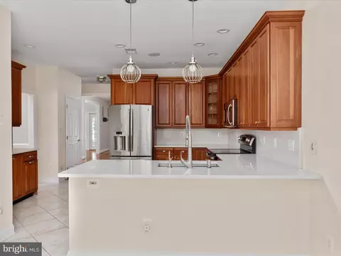 Kitchen - 20148 Valhalla Sq, Ashburn, VA 20147 photo 3 of 3