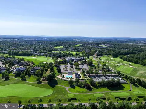 View/Area - 20148 Valhalla Sq, Ashburn, VA 20147 photo 17 of 18