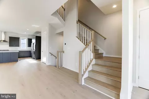 Entry Way - 19847 Harrison Trace Ter, Ashburn, VA 20147 photo 7 of 15