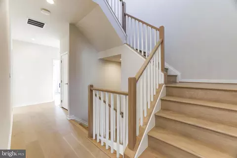 Entry Way - 19847 Harrison Trace Ter, Ashburn, VA 20147 photo 10 of 15