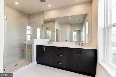 Entry Way - 19847 Harrison Trace Ter, Ashburn, VA 20147 photo 11 of 15