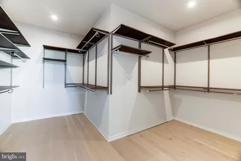 Entry Way - 19847 Harrison Trace Ter, Ashburn, VA 20147 photo 12 of 15