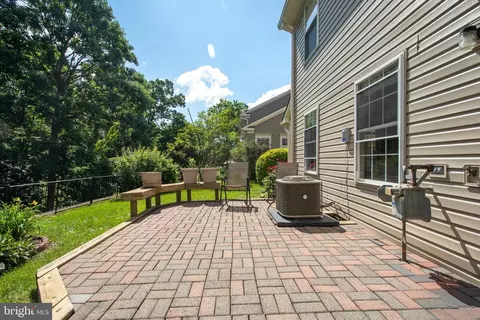 Other - 43420 Edgecliff Ter, Ashburn, VA 20147 photo 5 of 6