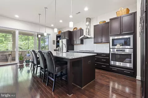 23446 Epperson Sq, Brambleton, VA 20148