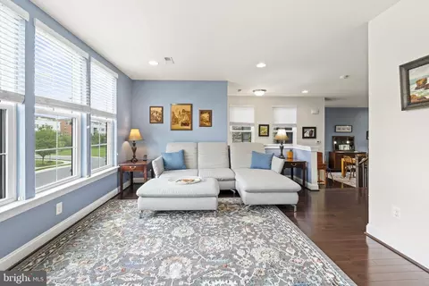 23446 Epperson Sq, Brambleton, VA 20148 photo 8