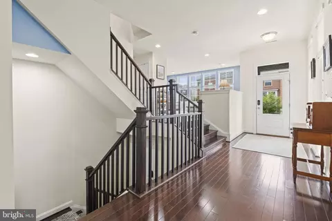 23446 Epperson Sq, Brambleton, VA 20148 photo 5