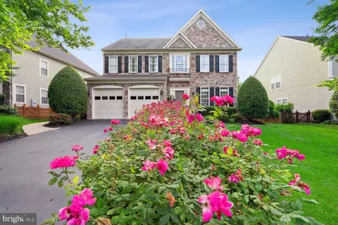 22121 Highview Trail Pl, Broadlands, VA 20148