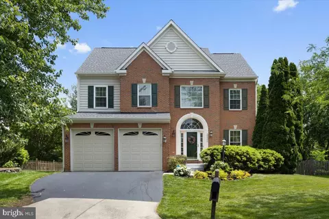20950 Huntland Ct, Ashburn, VA 20147