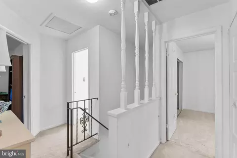 Entry Way - 1608 E Jefferson Ct, Sterling, VA 20164 photo 2 of 2