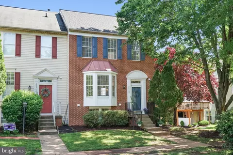 20368 Briarcliff Ter, Sterling, VA 20165