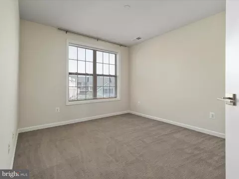 43168 Luttrell Sq, Ashburn, VA 20148 photo 16