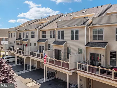 43168 Luttrell Sq, Ashburn, VA 20148 photo 46