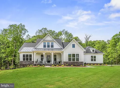 37729 Saint Francis Ct, Purcellville, VA 20132