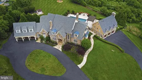 40524 Tim Tam Ct, Leesburg, VA 20176