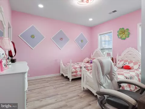23284 Evergreen Ridge Dr, Ashburn, VA 20148 photo 39