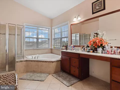 23284 Evergreen Ridge Dr, Ashburn, VA 20148 photo 34
