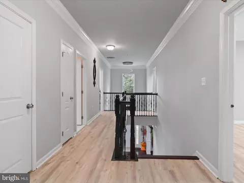 23284 Evergreen Ridge Dr, Ashburn, VA 20148 photo 30