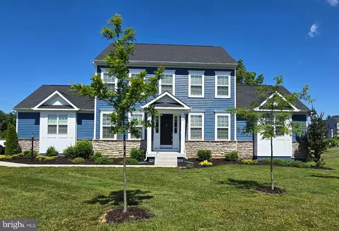 37012 House Wren Ct, Purcellville, VA 20132