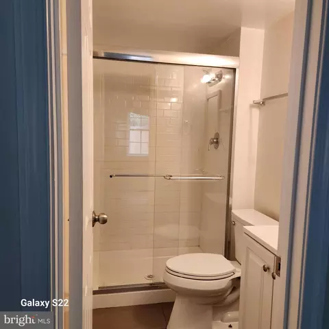 Bath - 203 Summers Ct, Sterling, VA 20164 photo 1 of 4