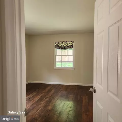 Other - 203 Summers Ct, Sterling, VA 20164 photo 6 of 9
