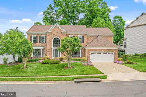 47533 Compton Cir, Sterling, VA 20165 photo 2