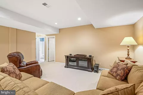 47533 Compton Cir, Sterling, VA 20165 photo 43