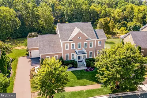 41789 Ivy Glen Ct, Ashburn, VA 20148