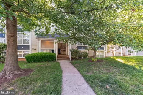44098 Natalie Ter #202, Ashburn, VA 20147