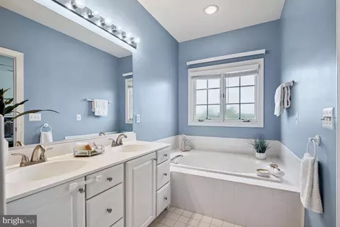 43003 Golf View Dr, Chantilly, VA 20152 photo 24
