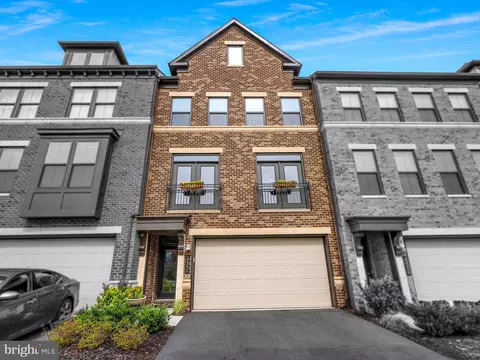 22356 Exe Sq, Ashburn, VA 20148