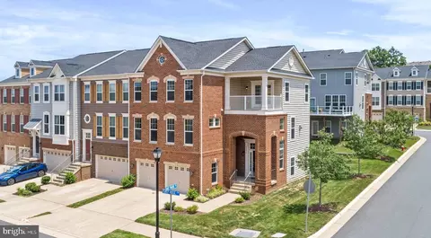 22276 Foggy Ridge Ter, Ashburn, VA 20148