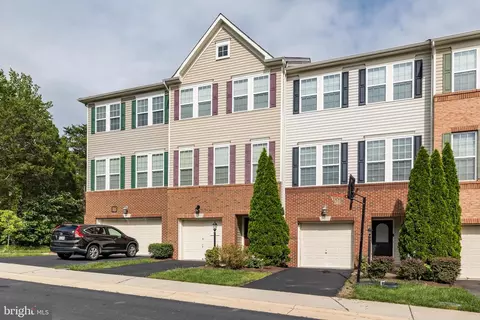 22568 Parkland Farms Ter, Brambleton, VA 20148