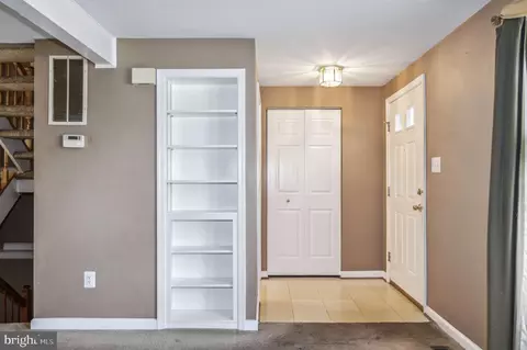 43496 Postrail Sq, Ashburn, VA 20147 photo 2