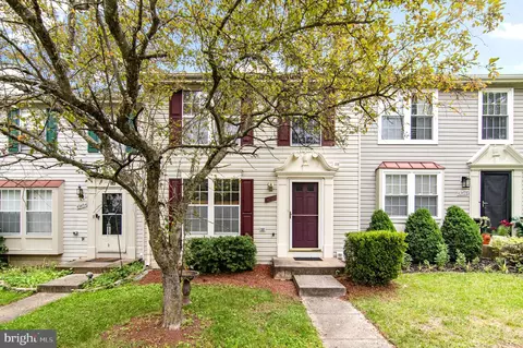 43496 Postrail Sq, Ashburn, VA 20147