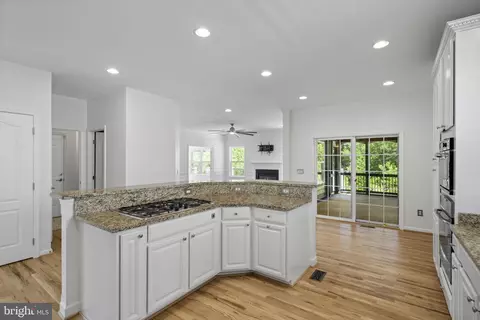 41876 Dublane Pl, Ashburn, VA 20148 photo 18