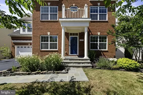 41876 Dublane Pl, Ashburn, VA 20148 photo 4