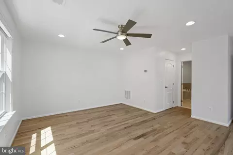 41876 Dublane Pl, Ashburn, VA 20148 photo 30
