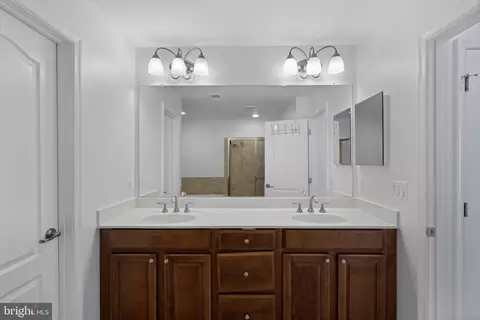 41876 Dublane Pl, Ashburn, VA 20148 photo 31
