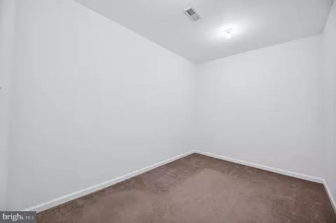 21955 Traction Pl, Sterling, VA 20164 photo 39