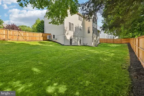 21955 Traction Pl, Sterling, VA 20164 photo 42
