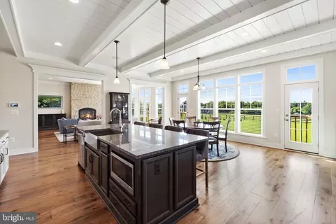 19550 Ridgeside Rd, Bluemont, VA 20135 photo 13