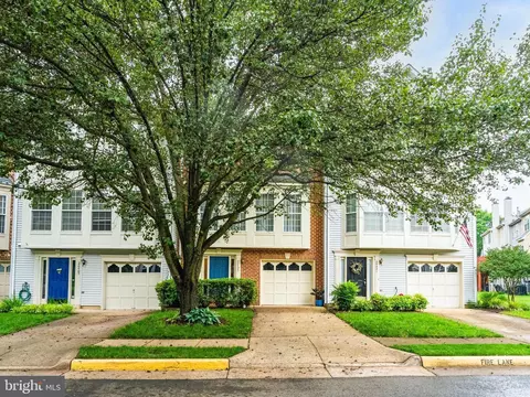 20403 Baseline Ter, Ashburn, VA 20147 photo 2