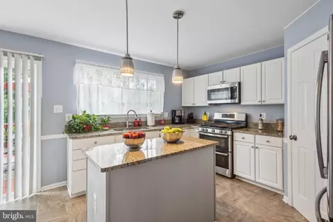 20403 Baseline Ter, Ashburn, VA 20147 photo 10